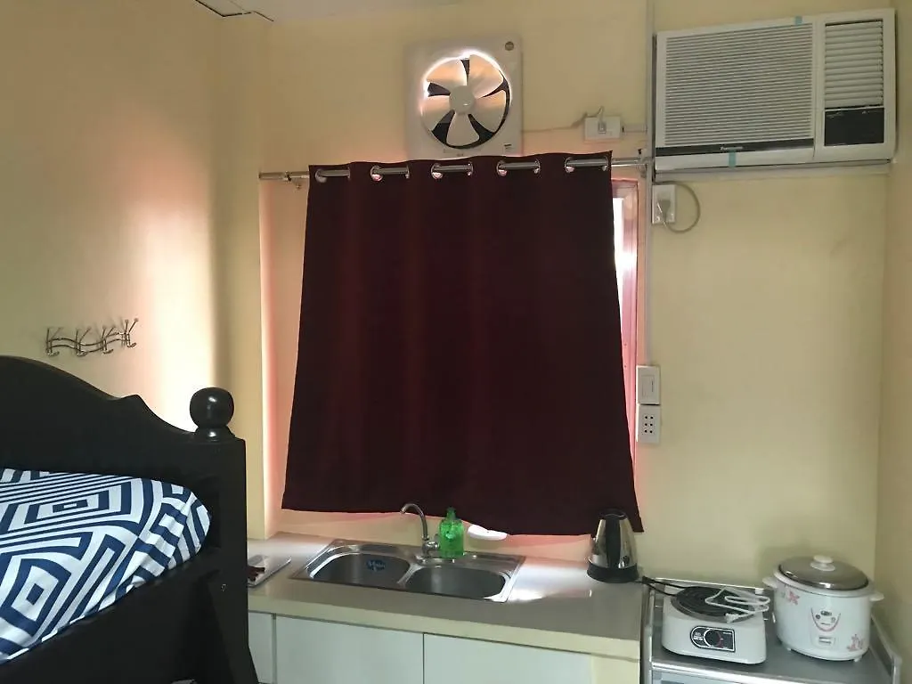 فندق Rv3 Transient House آنغلوس الفلبين