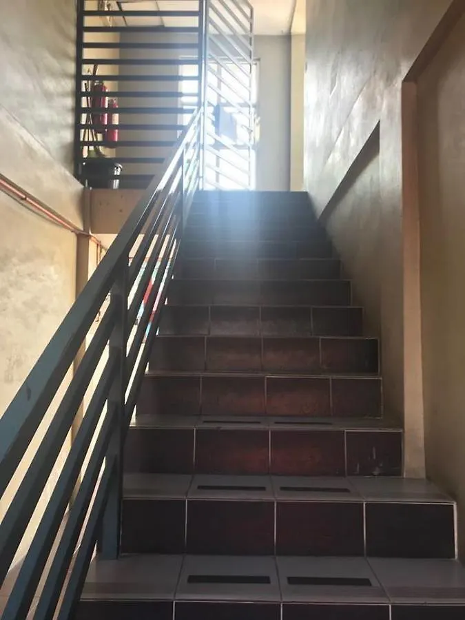 فندق Rv3 Transient House آنغلوس الفلبين
